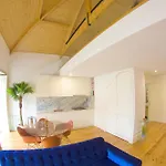 Domus 210 Duplex شقة بورتو