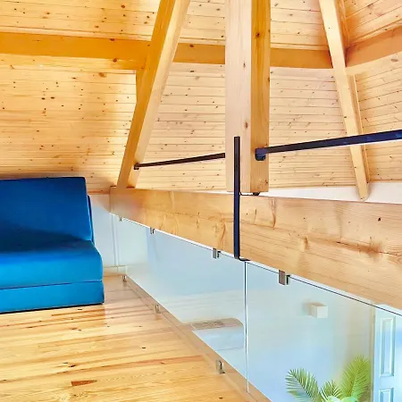 Domus 210 Penthouse アパート